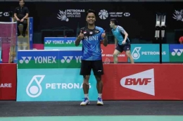 Anthony Sinisuka Ginting usai memastikan satu tempat di perempat final Malaysia Open 2022: foto PBSI via bolasport.com