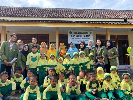 Kegiatan Sosialisasi PHBS di RA Darul Falah/dokpri