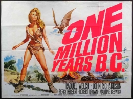 Raquel Welch dalam film One Milion Years BC. Foto : picturepalacemovieposters.com