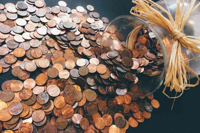 Ilustrasi uang donasi. (sumber foto: Pexels / Pixabay)