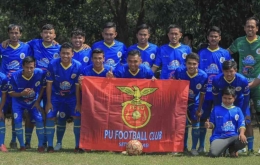 Para pemain FC PU saat launching jersey. (Foto: Instagram/@fcpu.cibening;@myshootsport)