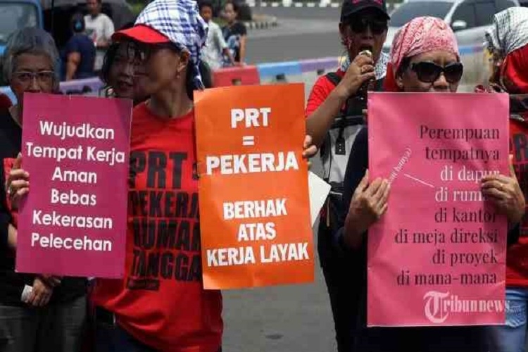 Pekerja Rumah Tangga/PRT sejatinya adalah bagian keluarga dan bukannya sekedar pekerja (Ilustrasi: Tribunnews)