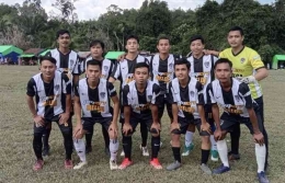 Pemain Saka FC jelang laga kontra Ikasatya, Selasa (12/7/2022). (Foto: Instagram/@sakafc_)