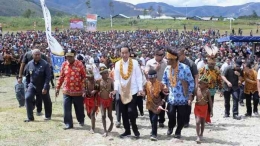 Presiden Jokowi di Papua Barat|dok. ANTARAFOTO/Setpres-Kris, dimuat tirto.id