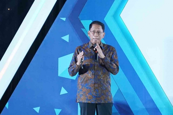 Penyampaian materi oleh Dirut KAI pada Investor Gathering. (Sumber: Dokumentasi KAI)