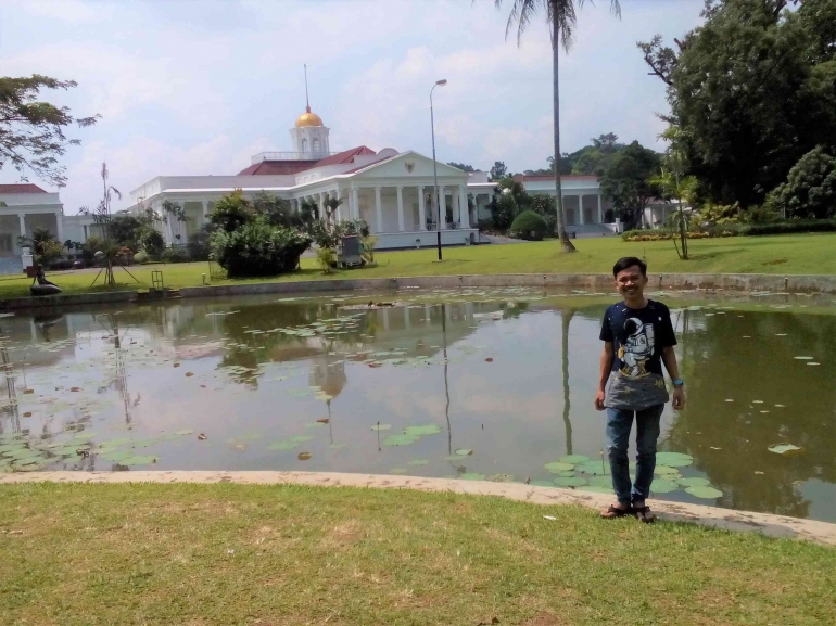 Foto di belakang istana kepresidenan | dokumentasi pribadi