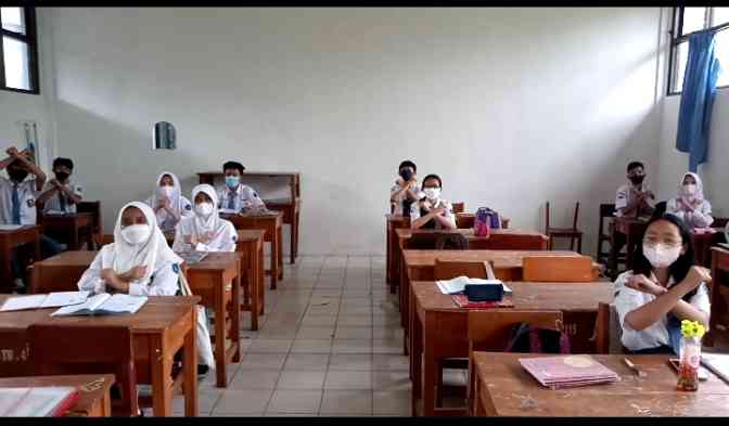 Proses penyuluhan untuk guru SMAN 4 kabupaten Tangerang 10 maret 2022