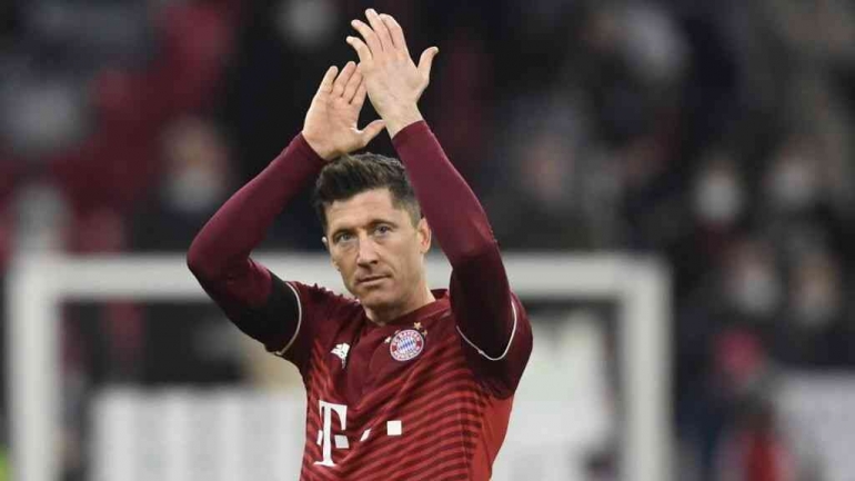 Robert Lewandowski resmi tinggalkan Bayern Munchen  dan bergabung ke Barcelona (Foto: Marca).