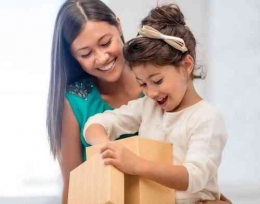 Anak Yang Mendapatkan Hadiah Dari Si Anak | Sumber BP Guide