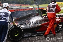 Carlos Sainz's Car Condition (motorsportimages)