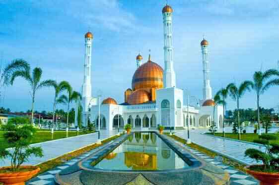 4 spot instagramable di Bagansiapiapi - Masjid Al-Ikhlas | sumber foto: pariwisatasumut.net