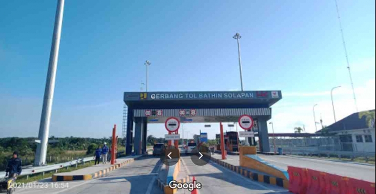 Gerbang Tol Bathin Solapan | sumber foto: googlemap