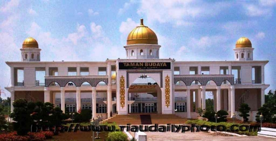 Taman Budaya Bagansiapiapi | sumber foto: riaudailyphoto.com