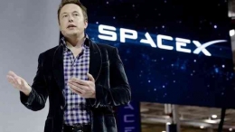  Elon Musk ceo dari spacaX
