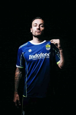Jersey terbaru klub Persib Bandung ( Sosmed Persib )