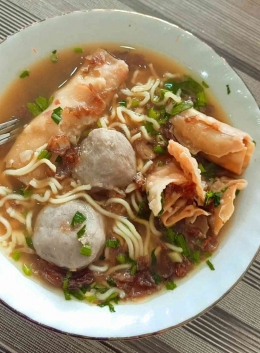 Ilustrasi Semangkuk Bakso (Sumber: Dokumen Pribadi)