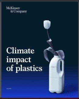 Image 2: Laporan Climate Impact of Plastics  mengkaji total kontribusi emisi gas rumah kaca plastik versus alternatifnya 