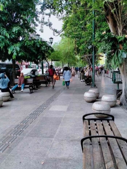 ilustrasi pedestrian Malioboro sebagai contoh ruang publik yang dikelola oleh pemerintah-dokpri Luna Septalisa