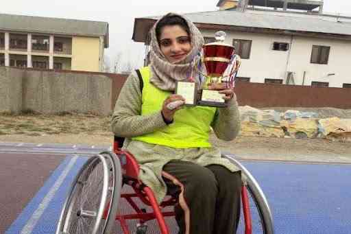 Pemain bola basket kursi roda Insha Bashir. | Sumber: News Bharati