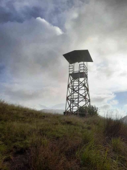 Menara untuk pengawasan sekaligus mendapatkan view yang utuh. Dok. penulis