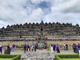 Ilustrasi: Candi Borobudur (dokumentasi pribadi)
