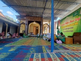 Kegiatan Rutinan Ranting Fatayat NU dan Muslimat NU Desa Bangunrejo Kec.Sukorejo Kab. Ponorogo Jawa Timur (Dokpri)