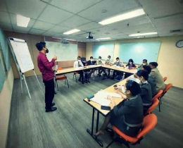 Kang Dadang saat sharing Japanese class, Ayana Hotel Midplaza Jakarta. Dokpri