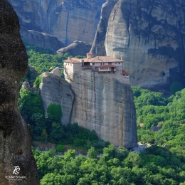 Monastery of Rousoau yang sangat cantik. Sumber: dokumentasi pribadi