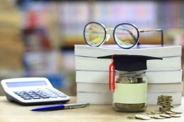 Ilustrasi pengelolaan keuangan untuk biaya pendidikan anak (Dok. Shutterstock via Kompas.com)
