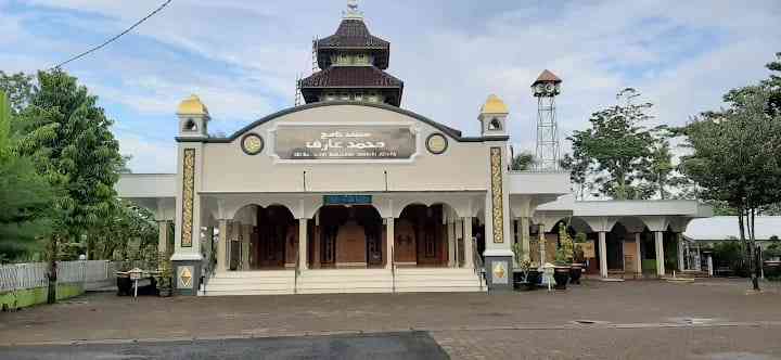 Masjid Mbah Muhammad Arif(Sumber: maps.app.goo.gl/xsNtxGArHkcry4D28)