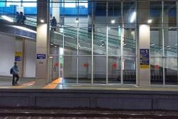 Stasiun megah tapi memang disayangkan karena sepi (foto by widikurniawan)