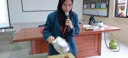 Demonstrasi Pembuatan Lilin Aromaterapi dari Minyak Jelantah/Dok pribadi