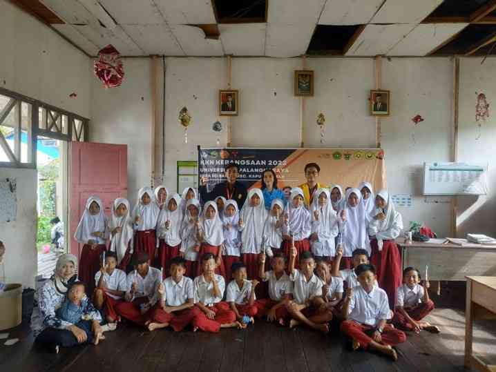 Penyuluhan Kesehatan Gigi dan Mulut di SDN 01 Desa Sei Bakut (Dokpri)