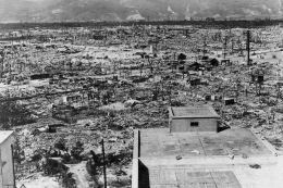 Hiroshima tanggal 6 Agustus 1945. Photo: ABC, Public Domian.