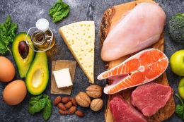 Ilustrasi makanan yang mengandung protein tinggi. (sumber: SHUTTERSTOCK via kompas.com)
