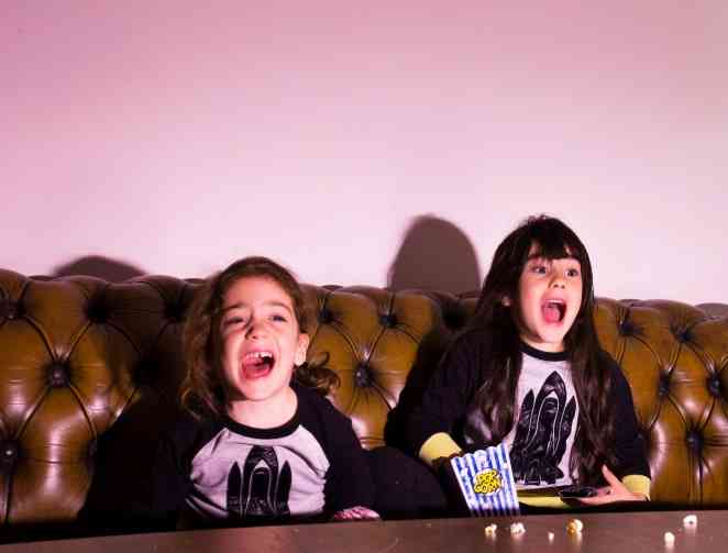 Apa Boleh Anak-Anak Menonton Film Horor? (Sumber: www.freepik.com)