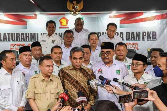 Elite Partai Gerindra dan PKB bertemu di Jakarta (30/06) untuk membahas koalisi (Sumber: ANTARA FOTO/Galih Pradipta via kompas.com)