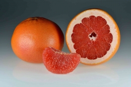 Limau gedang alias grapefruit. (Wikimedia Commons)
