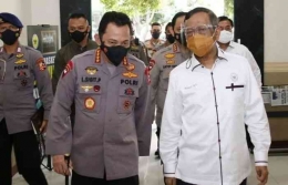 Menko Polhukam/Ketua Kompolnas Mahfud MD dan Kapolri Jenderal Listyo Sigit Prabowo. Sumber: Dok Humas Polri