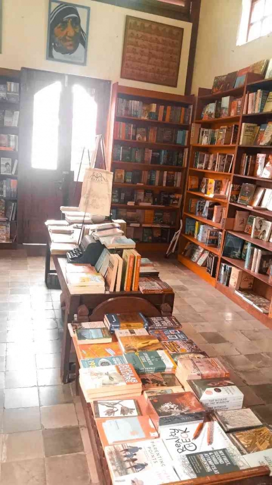 Natan book shop/dokpri