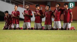 Orang Tua Hadir, Semangati Pemain Timnas Indonesia U-16 Bertambah di Final Piala AFF U-16 2022| (Bola.com/Bagaskara Lazuardi)