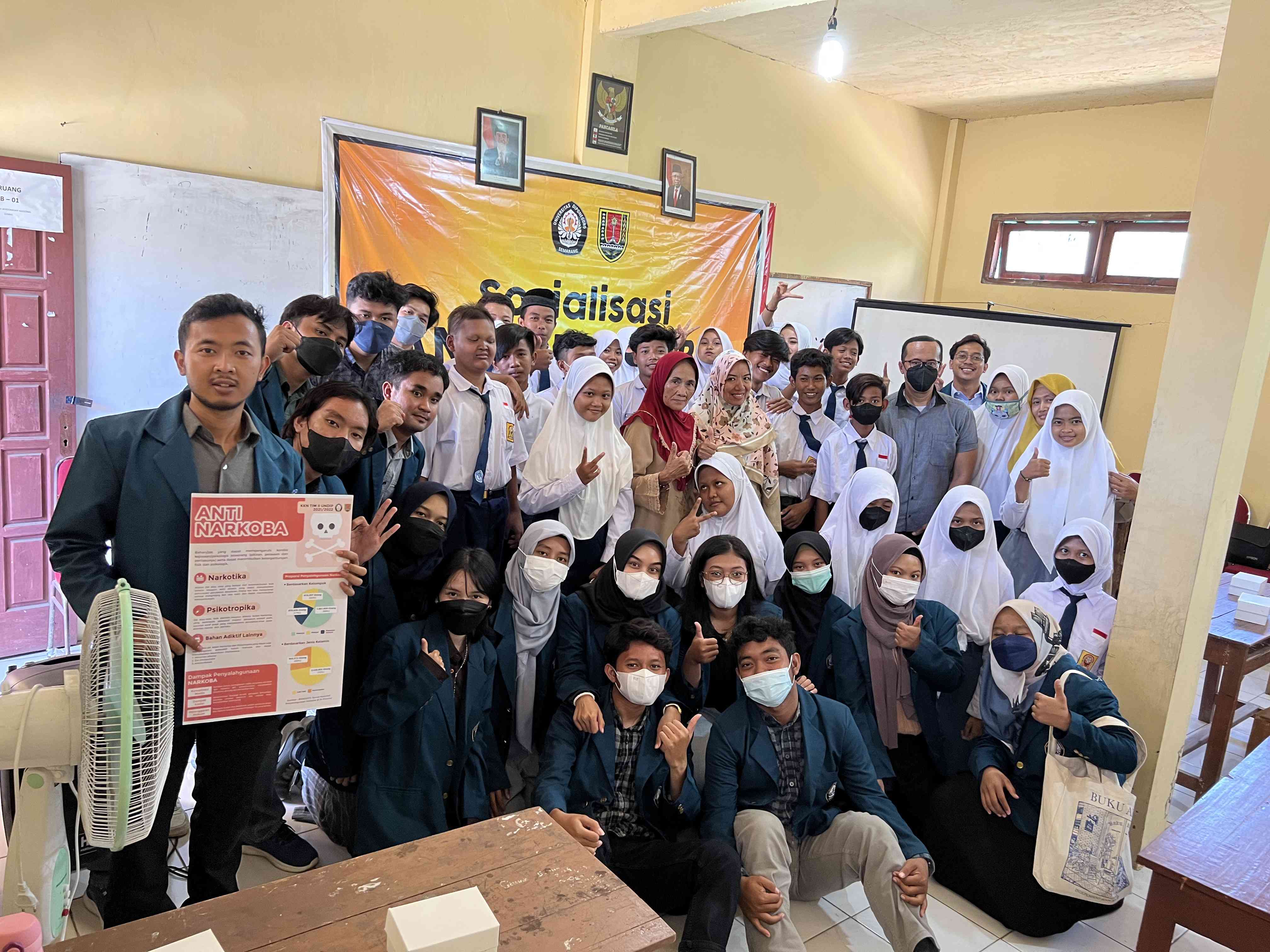 Sangat Menginspirasi! Mahasiswa KKN TIM II UNDIP Memberikan Edukasi ...