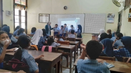 Kegiatan Belajar Bersama Public Speaking di SD Negeri Bendungan pada Rabu (27/7/22) (Dokumentasi Pribadi,2022)