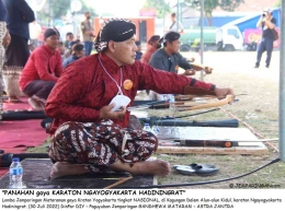 Panahan gaya Kraton Yogyakarta. Dok. Kris Budiharjo