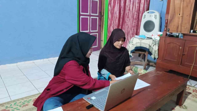 Gambar Menjelaskan Materi