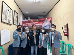 Gerai vaksin, RW 04 Kelurahan Babakan Tarogong, Bandung./Dokumentasi pribadi