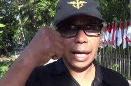 Asim Sulistyo, S.Pd pemrakarsa pengibaran Bendera Merah Putih sesuai usia Kemerdekaan RI