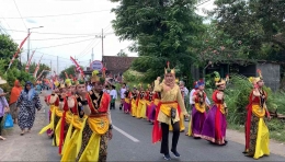 gambar 3. kegiatan karnaval di Desa Ampel/dokpri