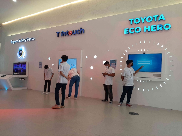 Games buat tahu lebih jauh soal mobil Toyota, banyak hadiahnya lho (dok.yayat)