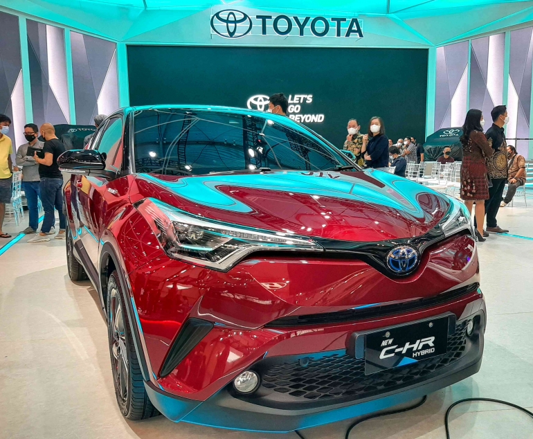 Toyota New C-HR Hybrid di GIIAS (dok.yayat)
